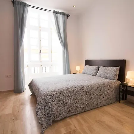 Extraordinario Piso, Junto A Playa Y Pleno Centro Apartmán