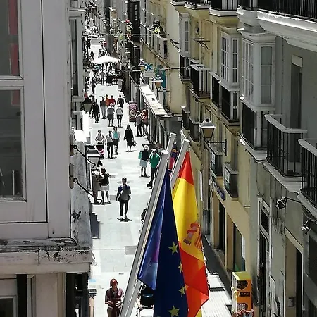 Centrico Calle San Francisco * Cadiz