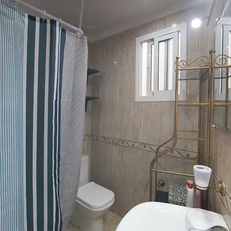 Extraordinario Piso Junto Playa Y En Pleno Centro Apartment *