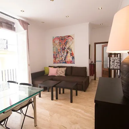 Extraordinario Piso Junto Playa Y En Pleno Centro *