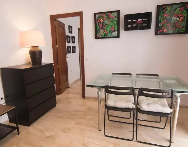 Extraordinario Piso, Junto A Playa Y Pleno Centro アパート カディス